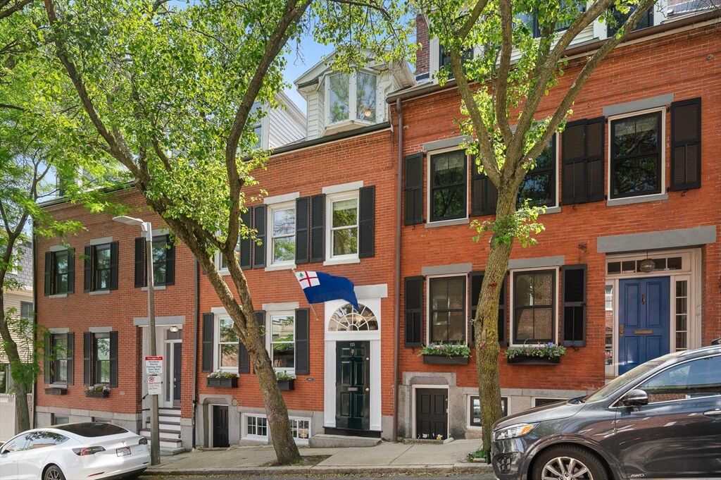 Property Photo:  115 Baldwin St  MA 02129 