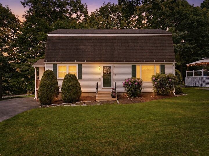 Property Photo: 3 Barrows Road MA 01609