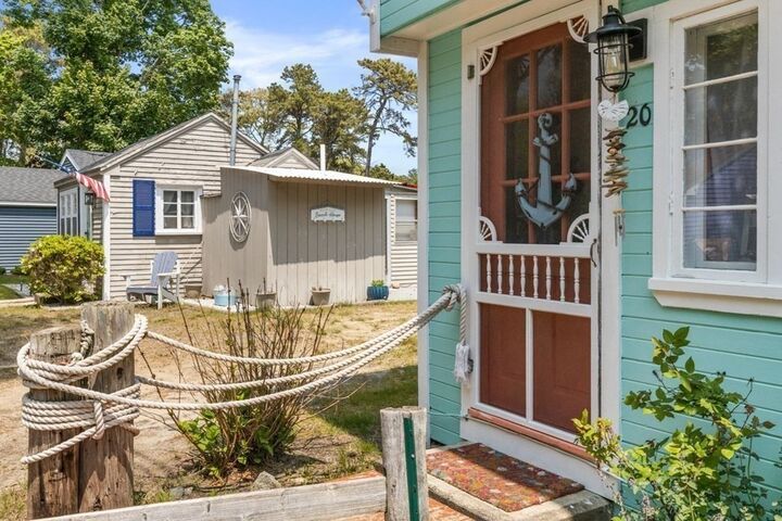 Property Photo:  262 Old Wharf Rd 20  MA 02639 