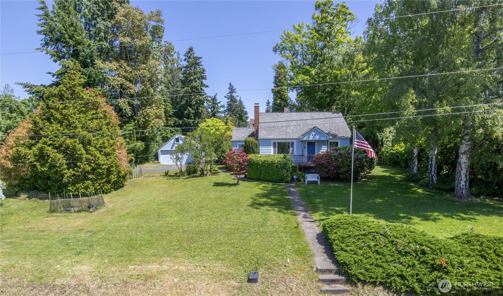 Property Photo: 209 Tracy Avenue WA 98366