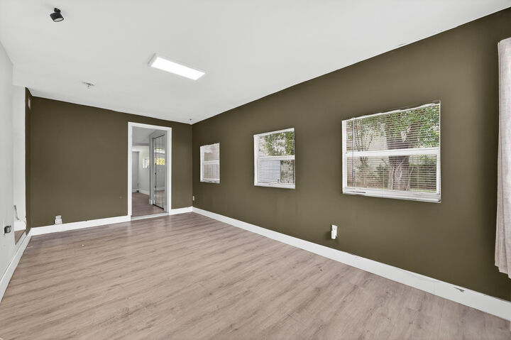 Property Photo: 716 Citrus Avenue FL 34950