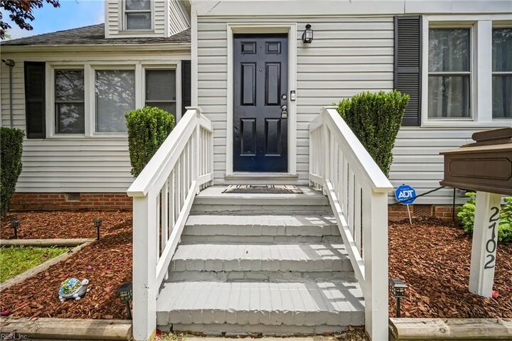 Property Photo: 2702 Argonne Ave VA 23509