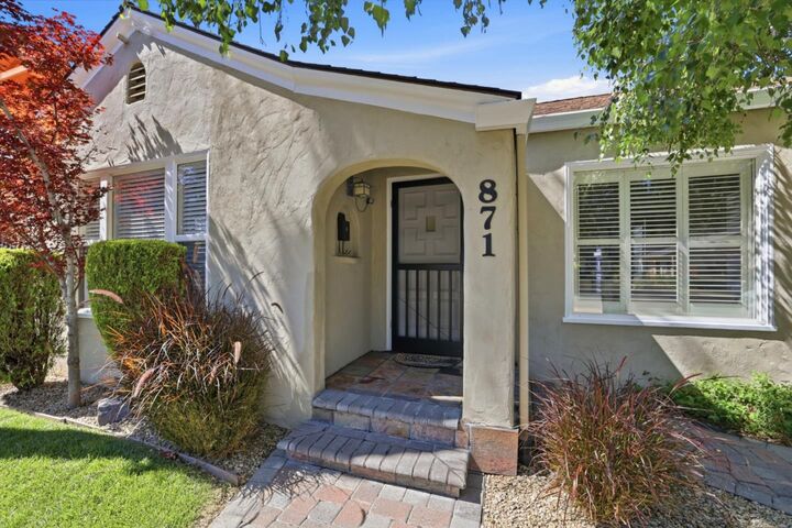 Property Photo:  871 Paula Street  CA 95126 