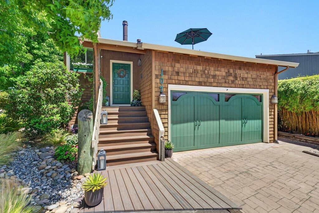Property Photo:  107 Bar Harbor Court  CA 95003 