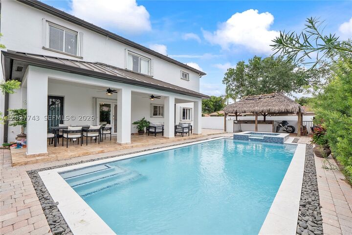 Property Photo: 16732 NW 89th Pl FL 33018