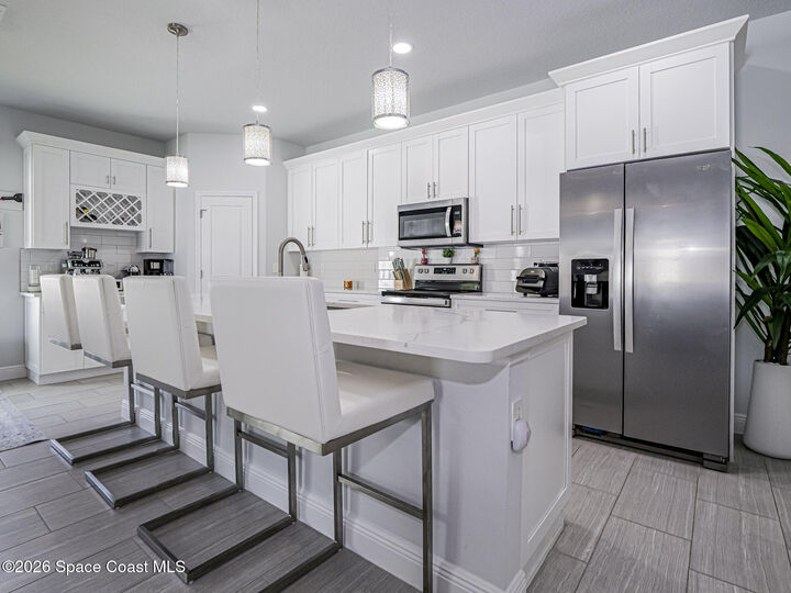 Property Photo: 3010 Eldron Boulevard SE FL 32909
