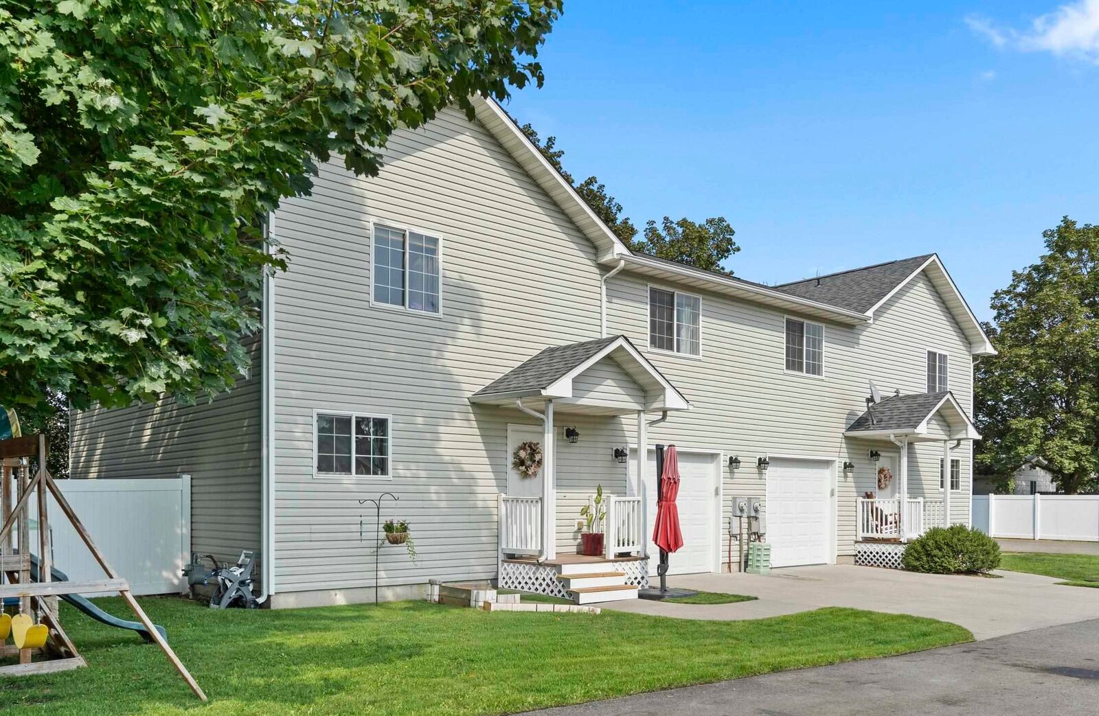 Property Photo: 10725 E Broadway Ave WA 99206