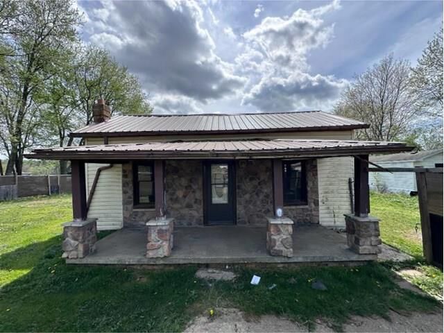Property Photo: 64922 Commercial St OH 45634