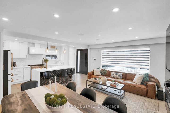Property Photo: 50 Ranstone Gardens ON M1K 2T4