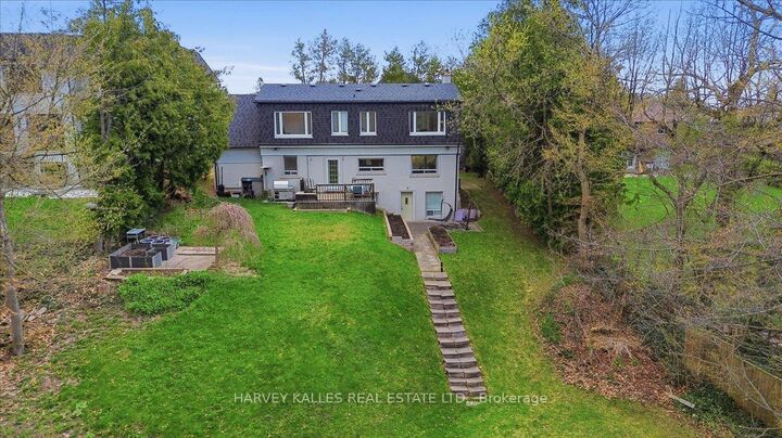 72 Walmer Road — photo 1