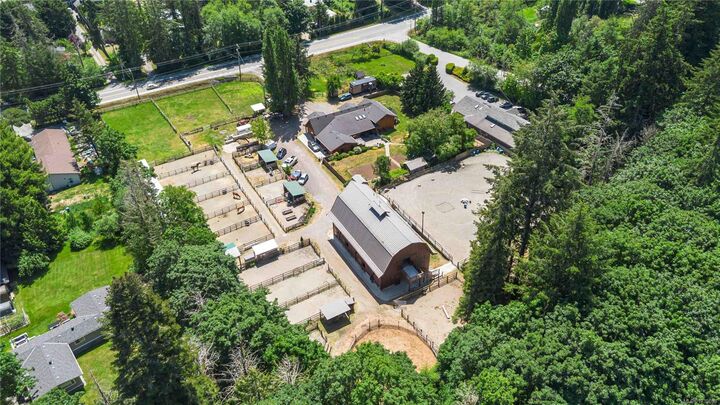 Property Photo: 5480 Sooke Rd BC V9Z 0C7