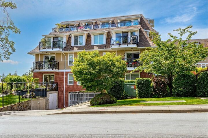 Property Photo:  4536 Viewmont Ave #406  BC V8Z 5L2 
