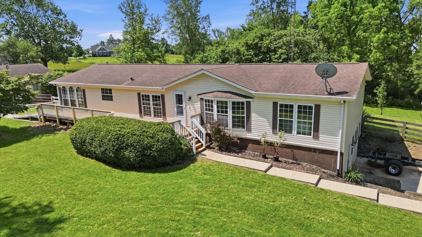 Property Photo: 3751 Lundy Lane OH 43140