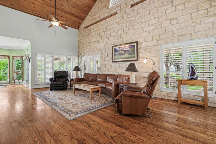 Property Photo:  351 Laurel Creek  TX 78634 