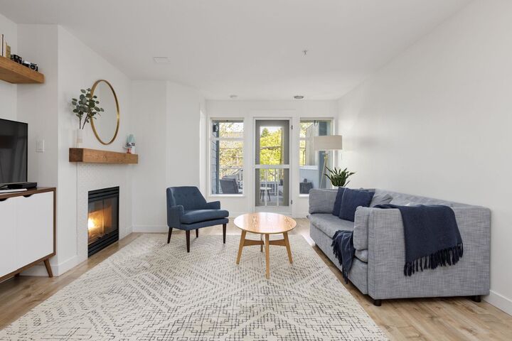 Property Photo: 3333 W 4th Avenue 211 BC V6R 4R9