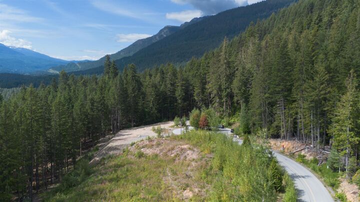 Property Photo: 8591 Ashleigh McIvor Drive BC V8E 1L9