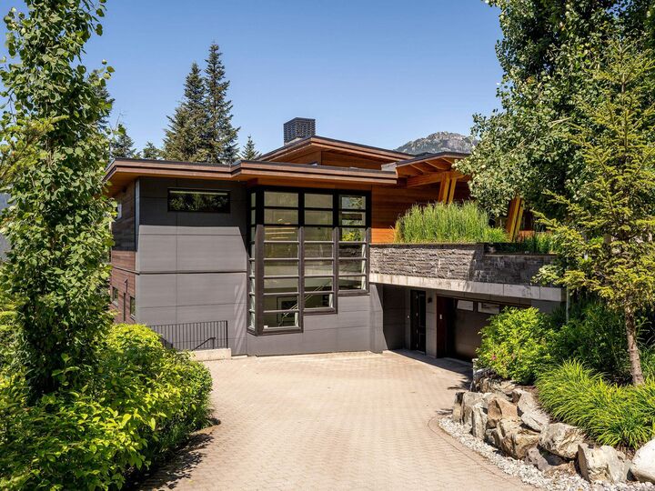 Property Photo: 2909 Kadenwood Drive BC V8E 0L6