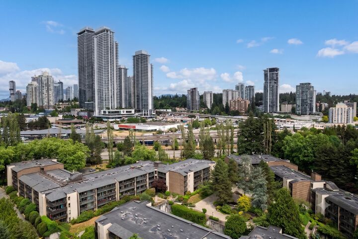 Property Photo: 9867 Manchester Drive 606 BC V3N 4P6