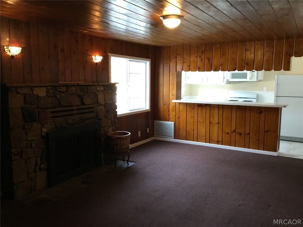 Property Photo: 43405 Sheephorn Road CA 92315
