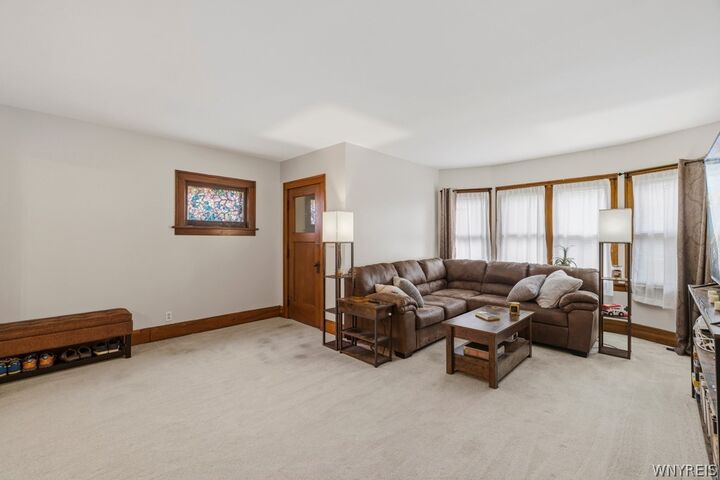 Property Photo: 182 Ramsdell Avenue NY 14216