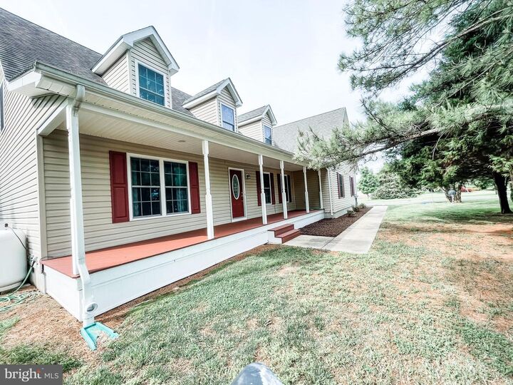 Property Photo:  18162 White Tail Way  MD 20684 