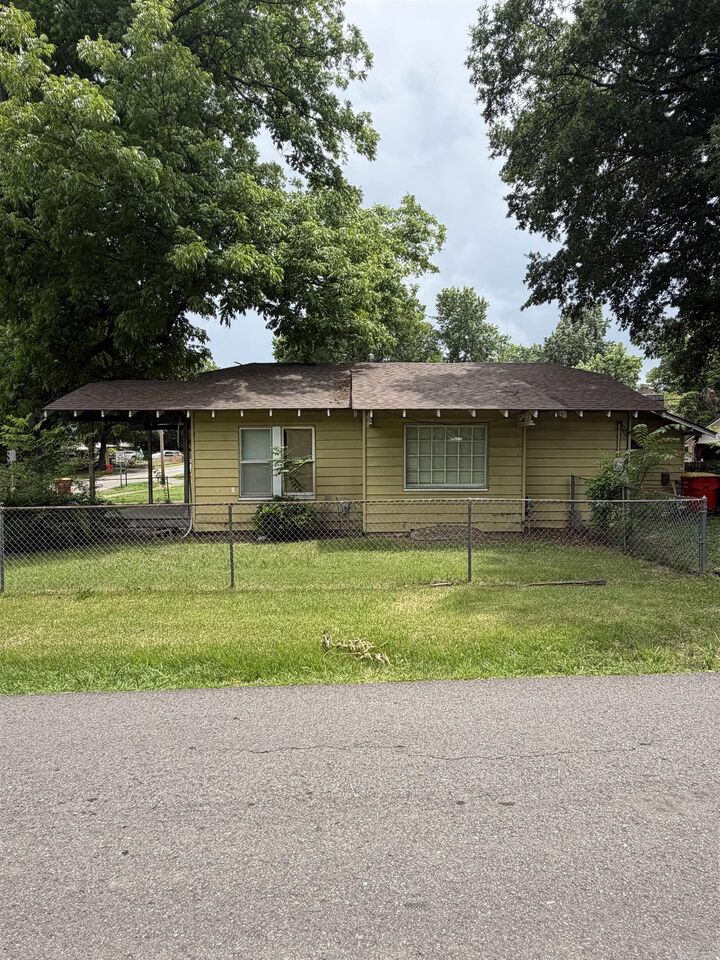 Property Photo: 511 Oak Street AR 72110