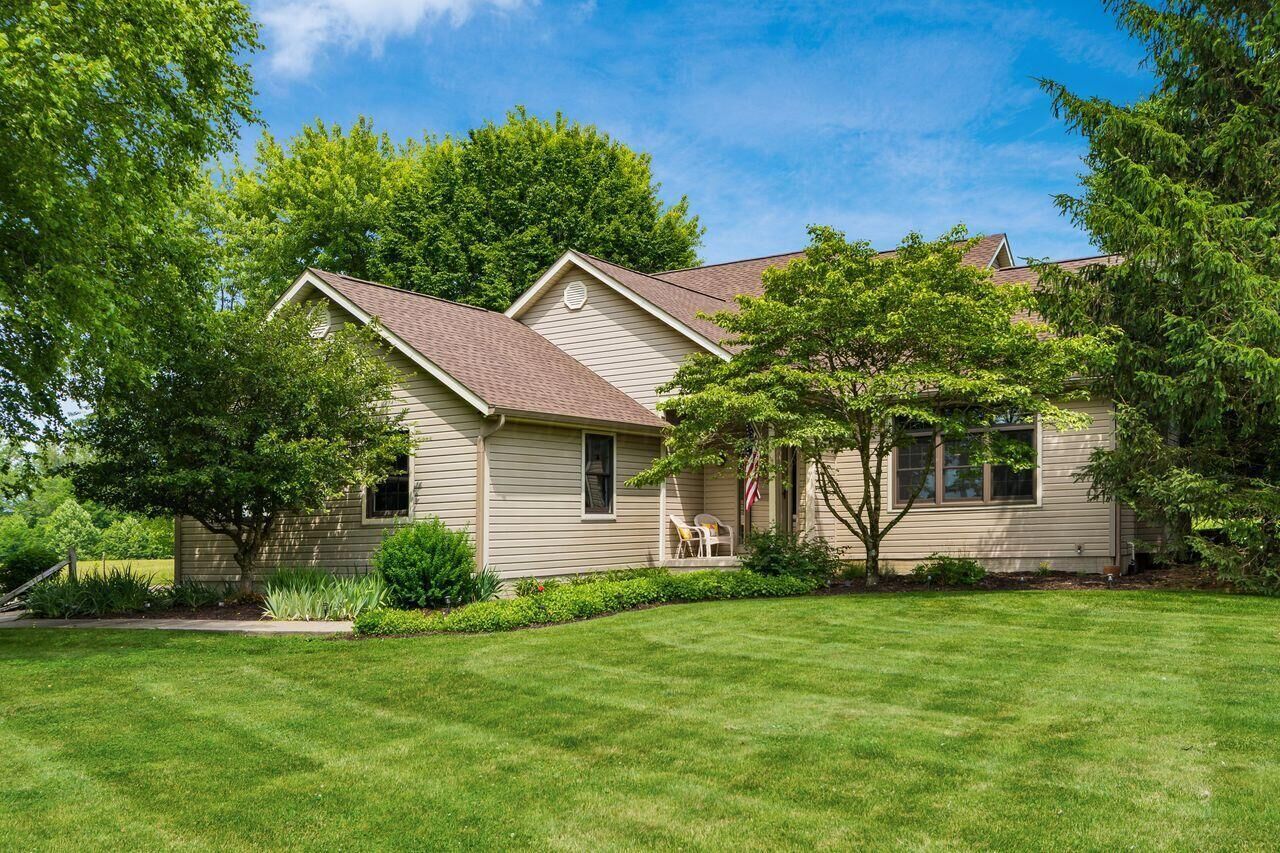 Property Photo:  7011 Licking Trail SE Road  OH 43056 