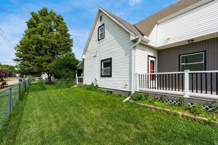 Property Photo:  221 S Yale Avenue  OH 43222 