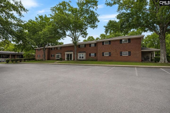 Property Photo:  1100 Skyland  SC 29210 