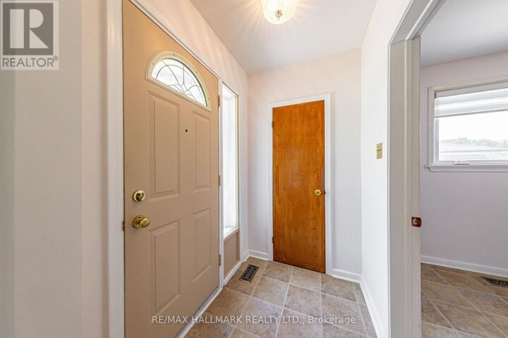 Property Photo:  6 Paloma Place Main  ON M1J 1P7 