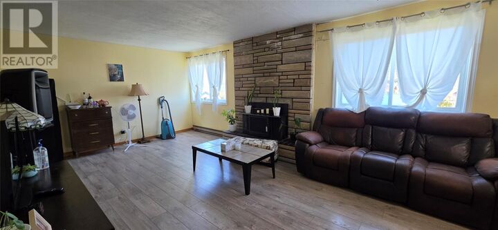 Property Photo: 9 Fairview Crescent NL A0E 2V0