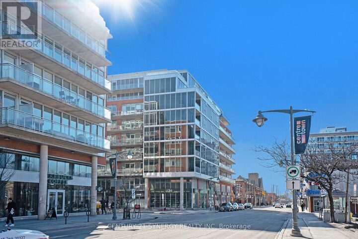 Property Photo:  340 McLeod Street 633  ON K2P 1A4 