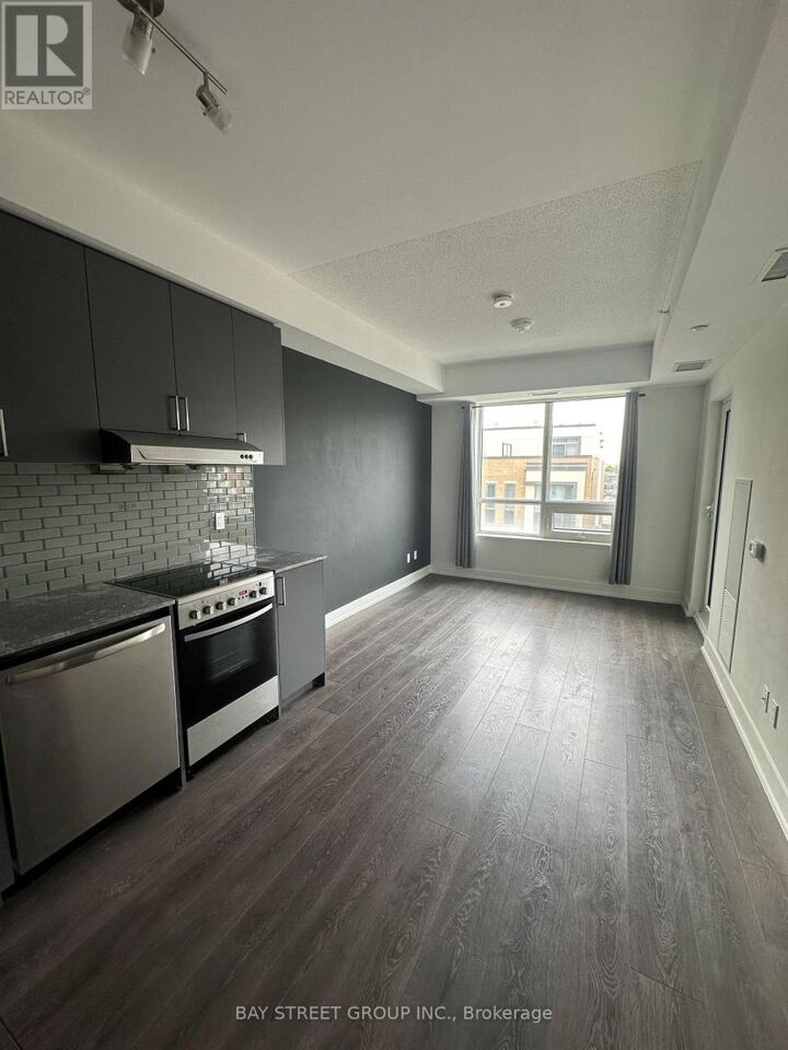 Property Photo:  268 Buchanan Drive 322W  ON L3R 8G9 