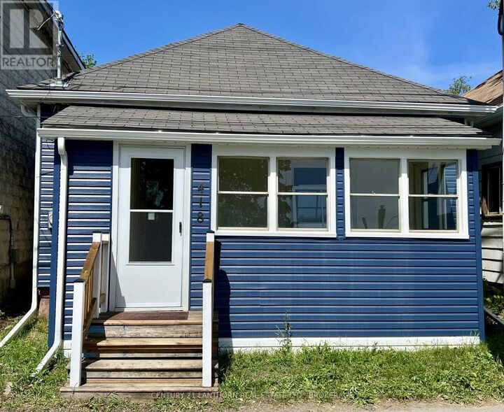 Property Photo:  418 Montreal Street  ON K7K 3H7 