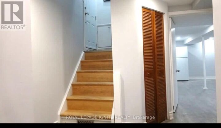 Property Photo: 48 Westcroft Drive Bsmt ON M1E 3A3