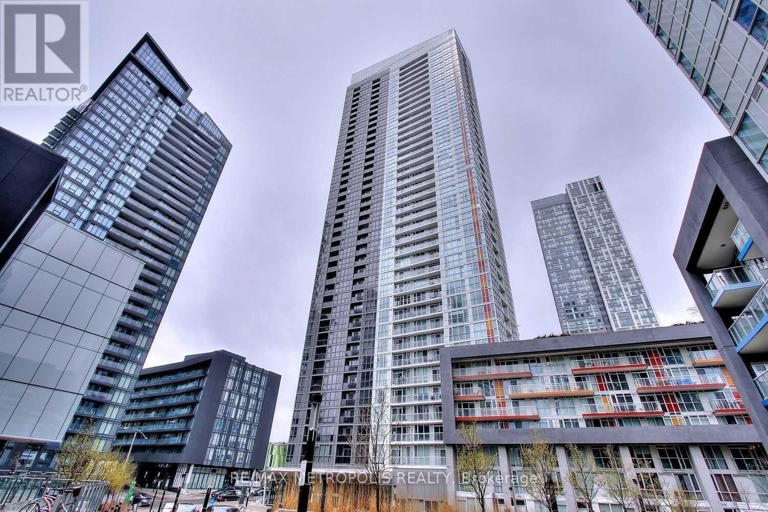 Property Photo:  85 Queens Wharf Road 307  ON M5V 0J9 