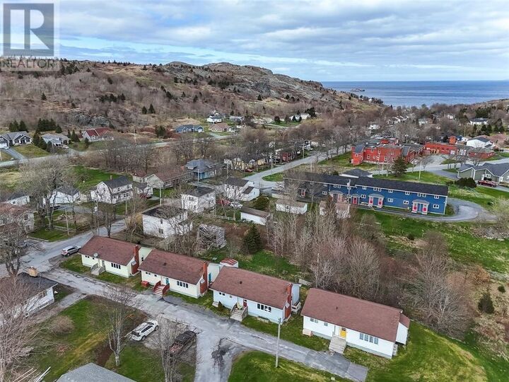 Property Photo:  6 Bay Street  NL A1Y 1B1 