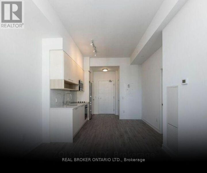 Property Photo:  3005 Pine Glen Road 718  ON L6M 5P5 