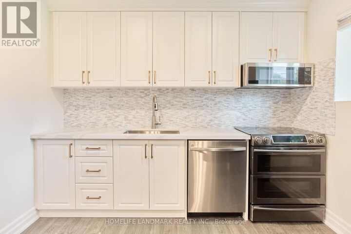 Property Photo:  21 Robinglade Drive Lower  ON M9B 2P9 