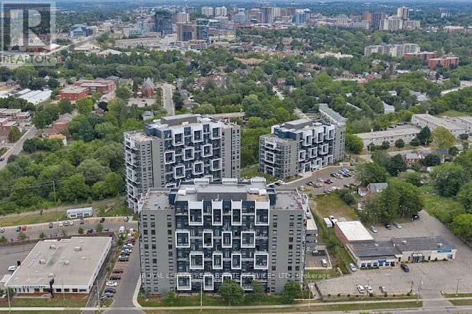 Property Photo: 460A Belmont Avenue West 102 ON N2M 0A9