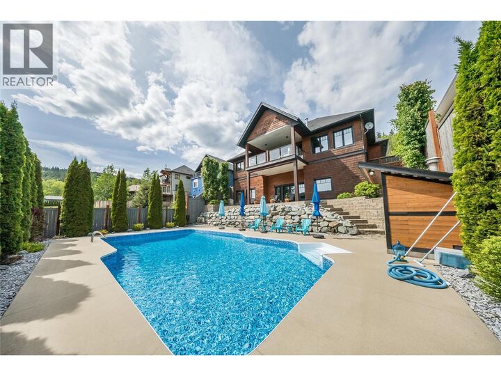 1009 Silvertip Road — photo 1