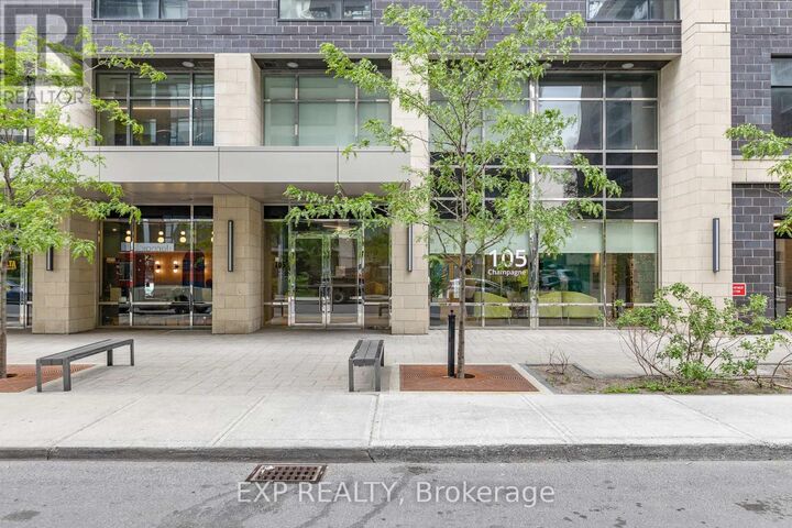105 Champagne Avenue North 2709 — photo 1