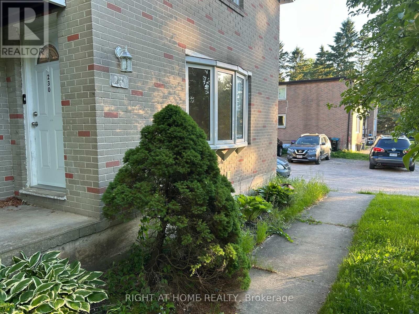Property Photo:  230 Cindy Lane  ON L0M 1B0 