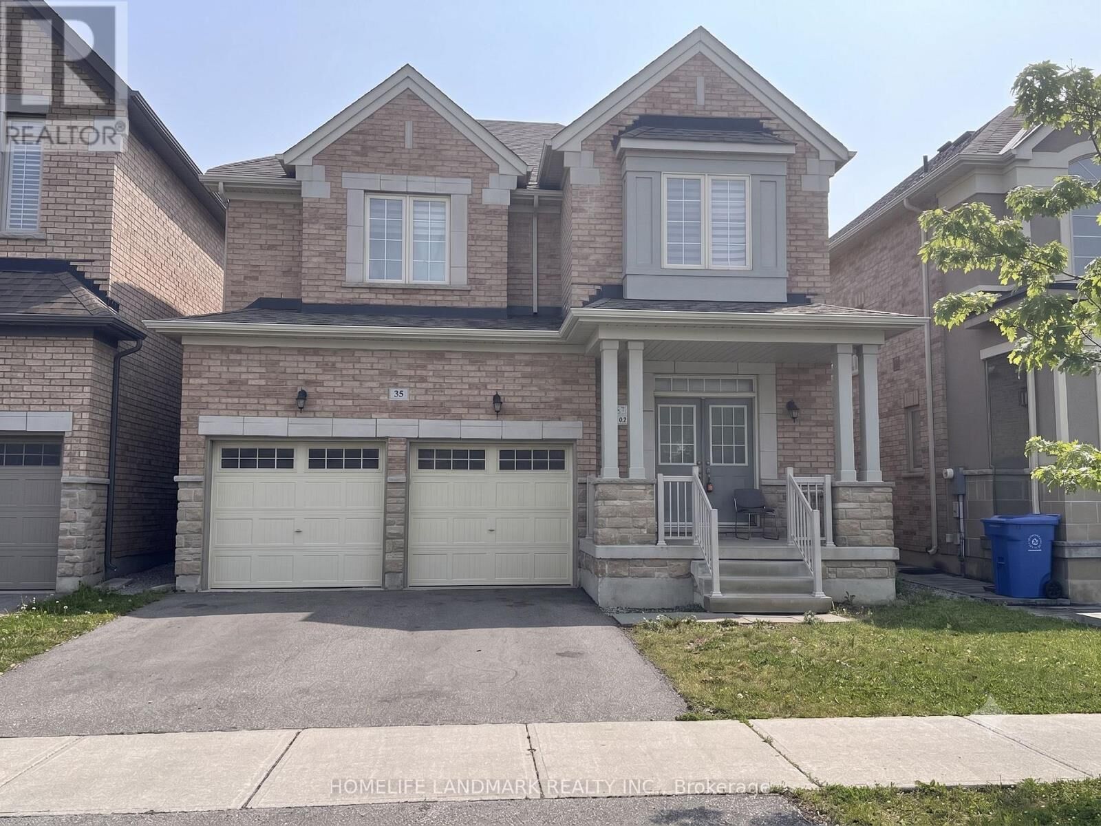 Property Photo: 35 Mowder Drive ON L4G 0V4