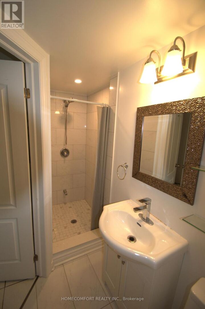 Property Photo: 22 Interlacken Way ON L3R 5H9