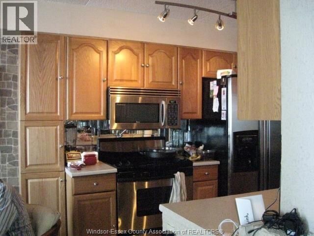 Property Photo:  150 Park  ON N9A 7A2 