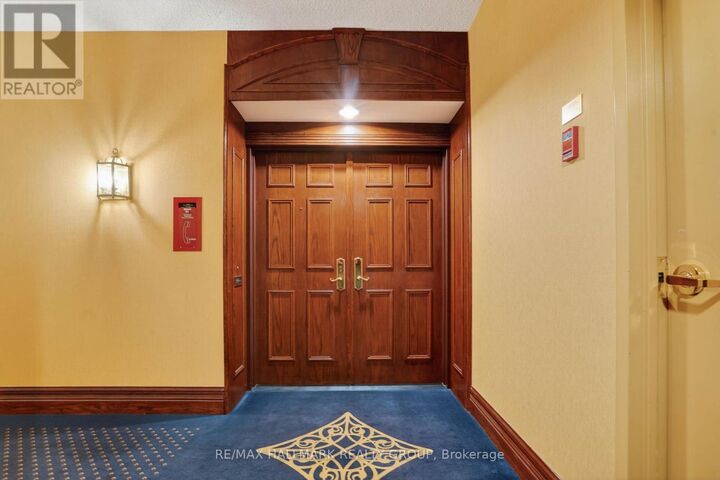 Property Photo: 1480 Riverside Drive 205 ON K1G 5H2