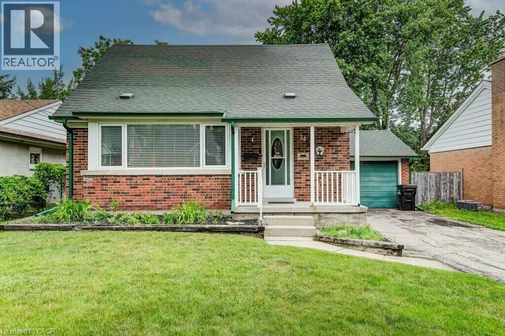 Property Photo: 24 Belmont Avenue East ON N2M 4B9