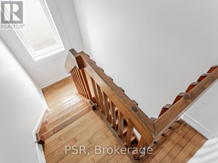 Property Photo:  2042 Dundas Street 2  ON M6R 1W6 