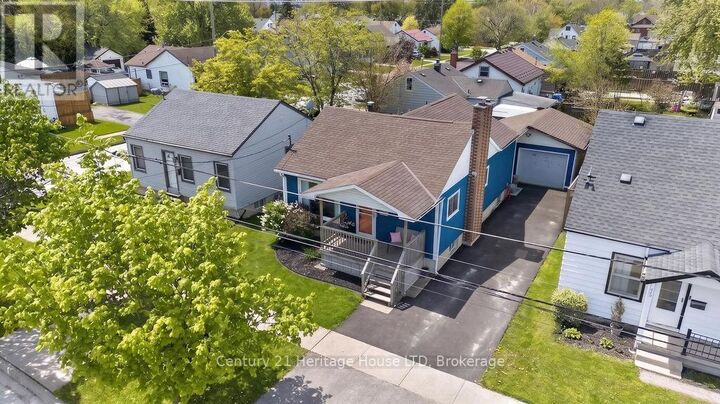 Photo de la propriété: 211 Grantham Avenue ON L2M 4Z1